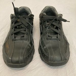 Skechers Comfort Work Shoe / Casual Work Sneaker. Size:  8.5
